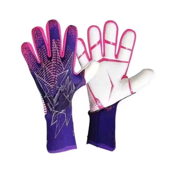 ถุงมือผู้รักษาประตูสีม่วง