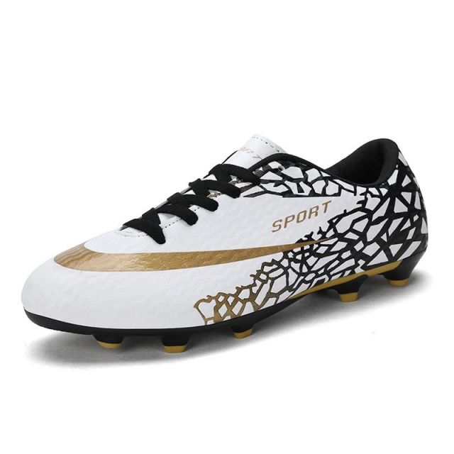 รองเท้าฟุตบอล Soccer Boots สีขาว